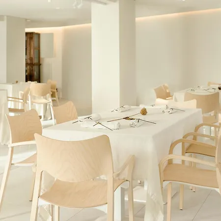 Iberostar Selection Playa De Palma Hotel 5*